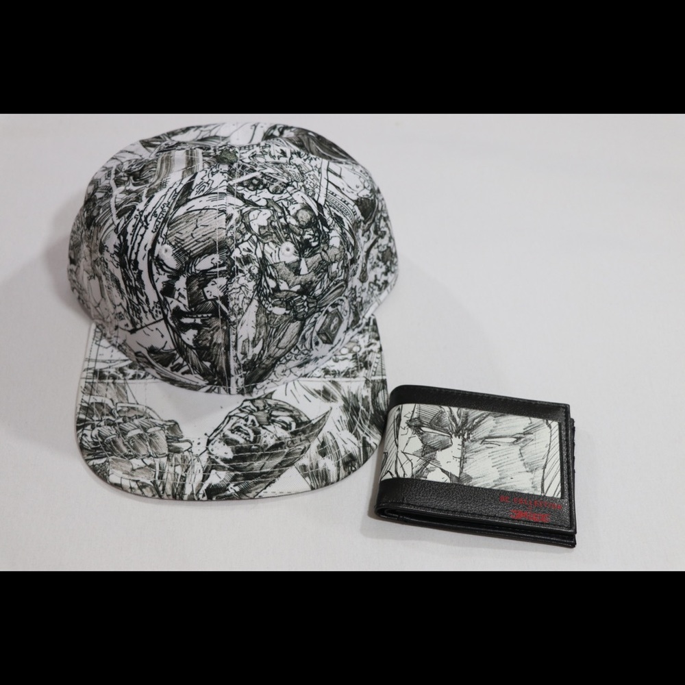DC Comics Batman Jim Lee Pencil Art Hat/Wallet